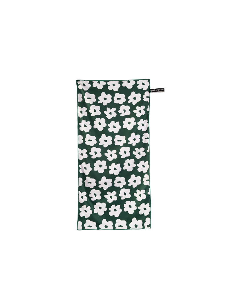 Mini Travel Towel (Daisies Moss)